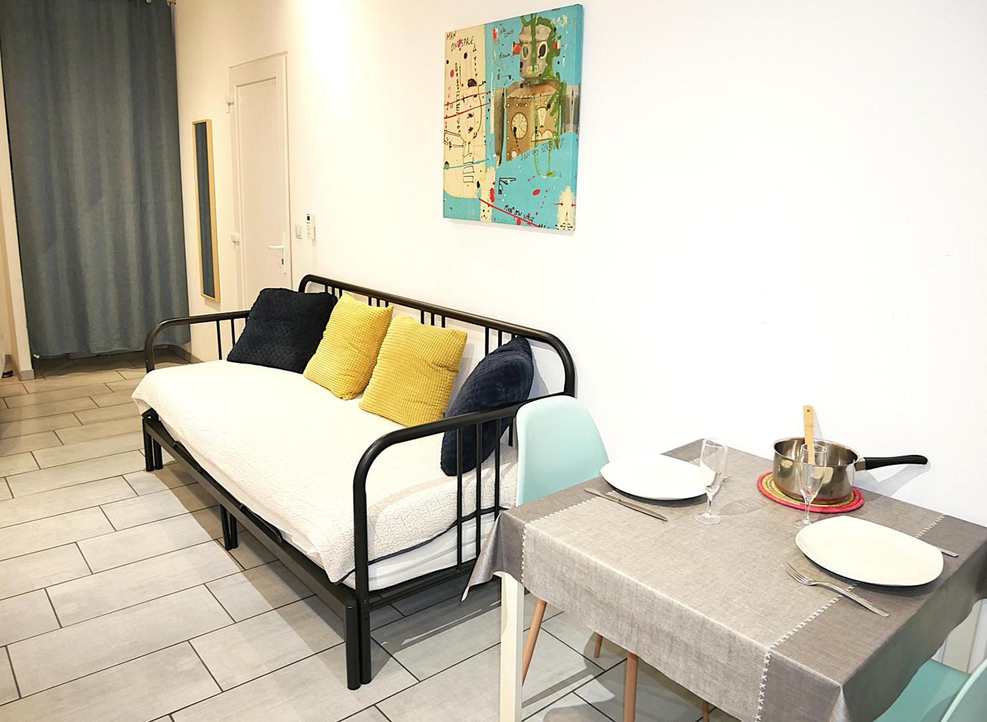 L'Oriflamme Apartment Avignon Exterior photo